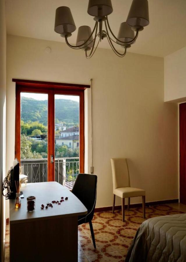 Atomos Bed & Breakfast Alvignano Eksteriør bilde